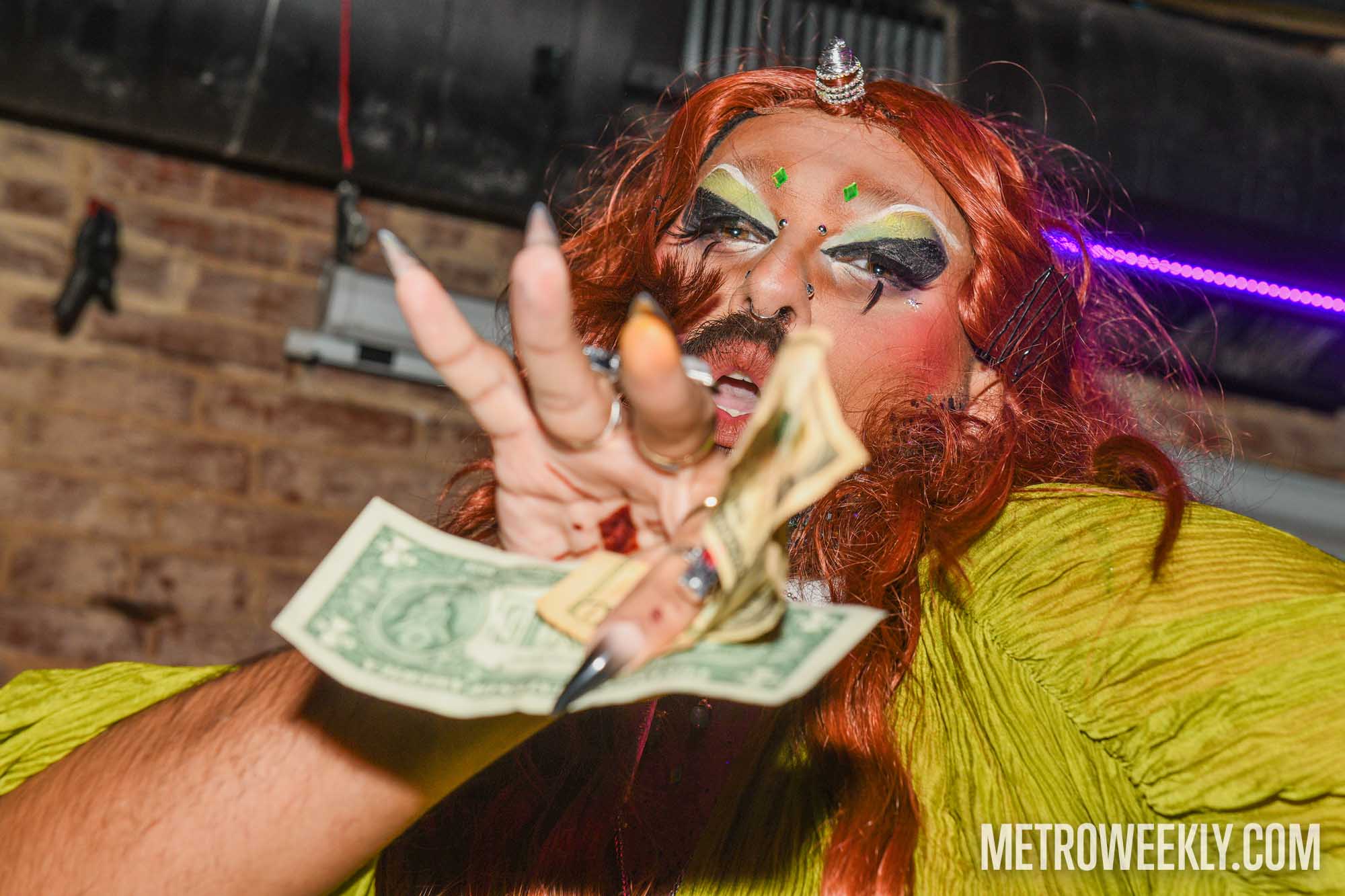 #23 of 91 : 2025-12-11_3021_178885.jpg